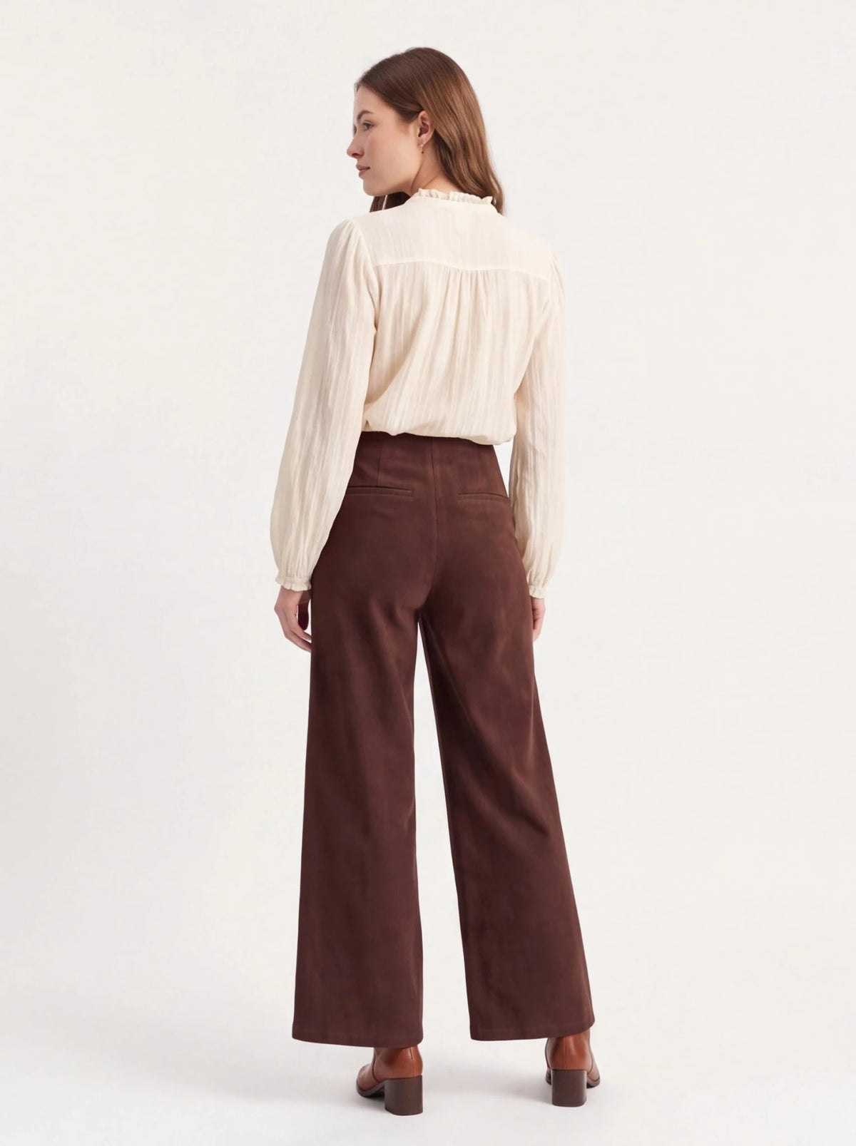 Blusa beige con volantes - La Flamencona Accesorios