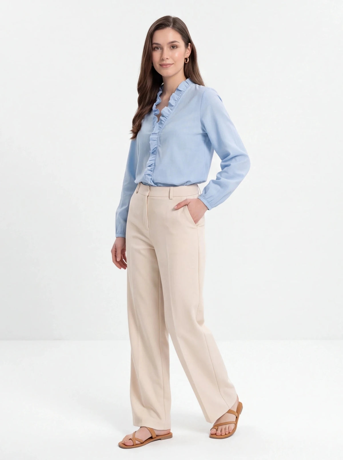 Blusa celeste con volante - La Flamencona Accesorios