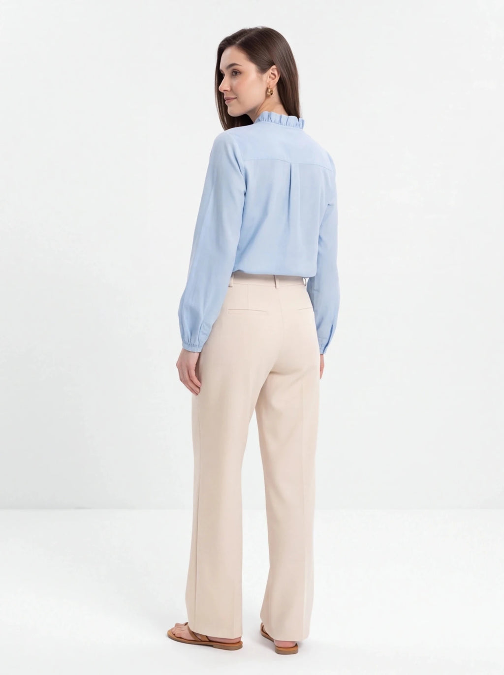 Blusa celeste con volante - La Flamencona Accesorios