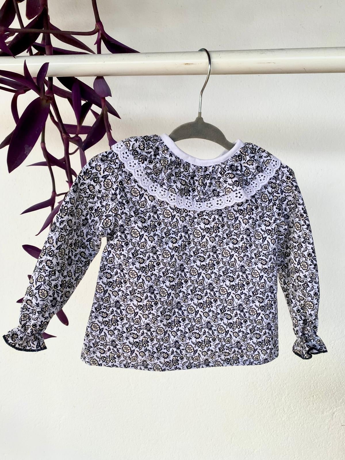 Blusa con cuello Flor María - La Flamencona Accesorios