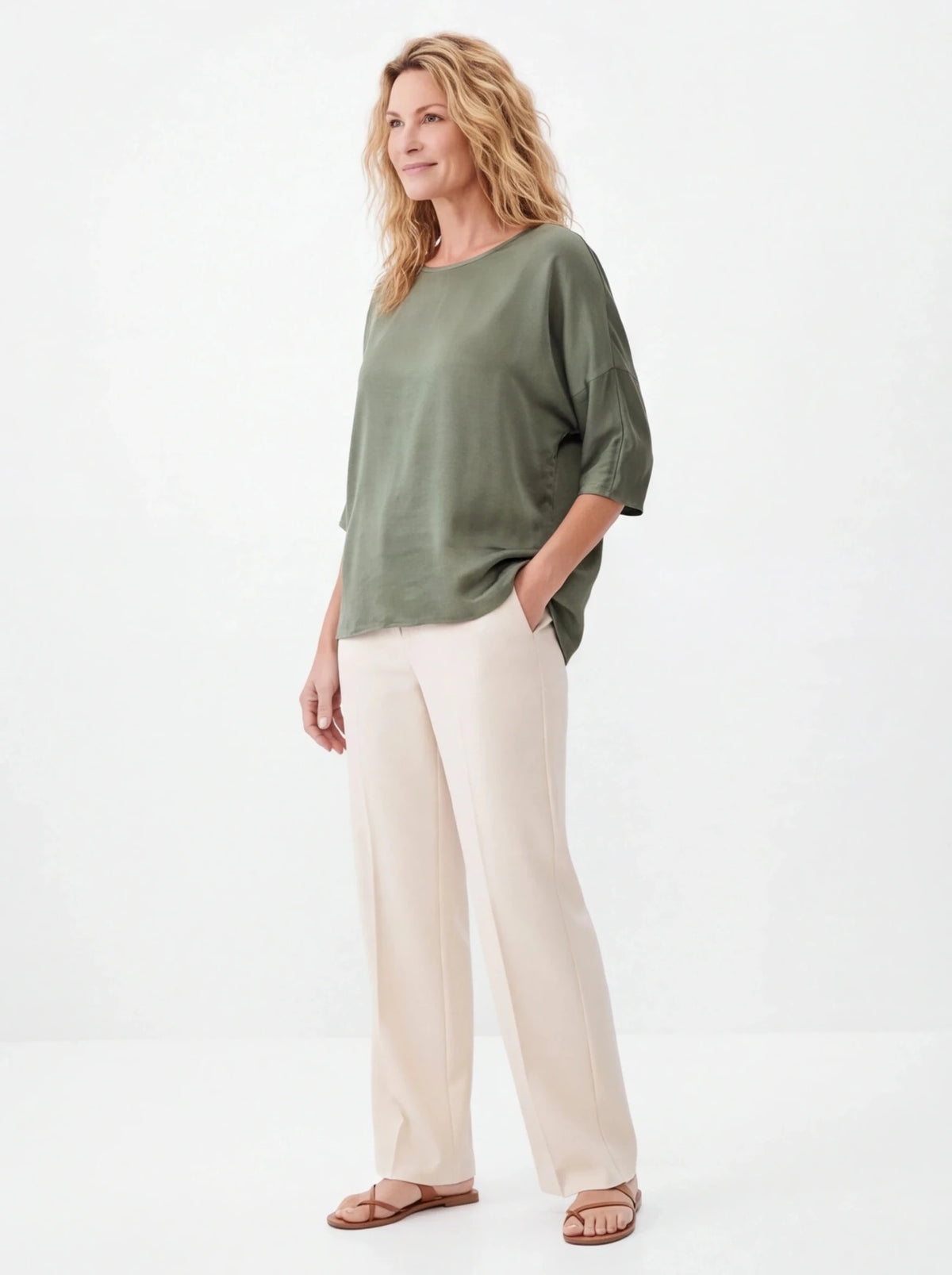 Blusa satinada verde caqui - La Flamencona Accesorios