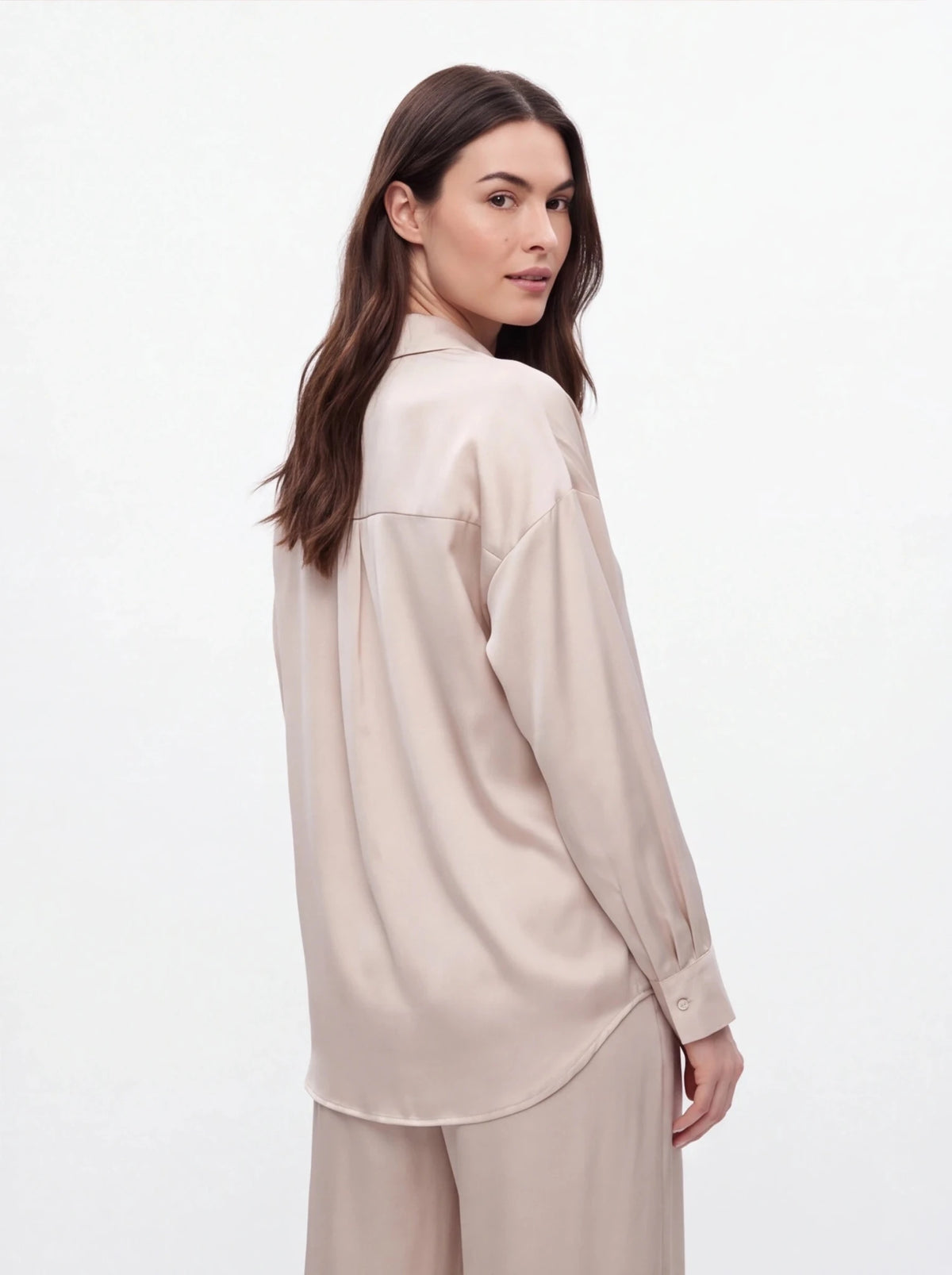Conjunto satinado beige - La Flamencona Accesorios
