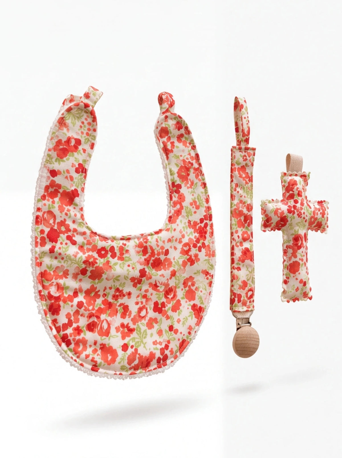 Pack Babero Chupetero y Cruz - Floral - La Flamencona Accesorios